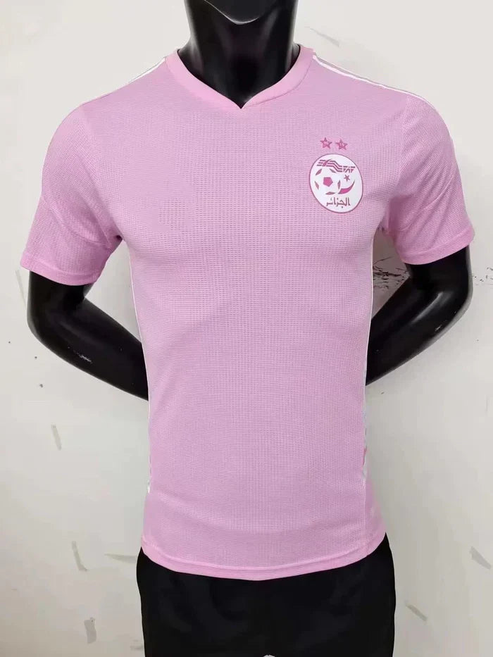 Maillot Algérie saison 2023-2024 édition spéciale rose