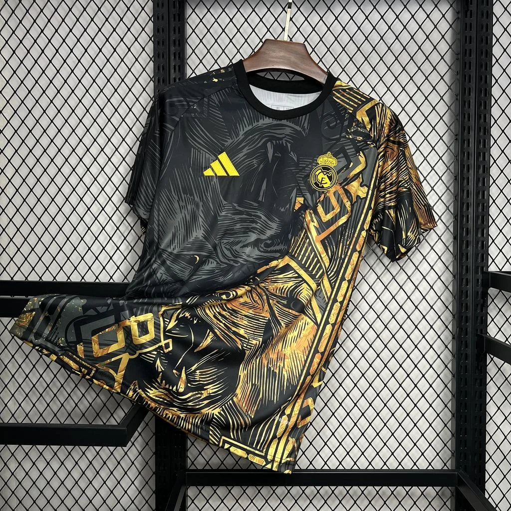 Maillot Real Madrid foot concept 2024 2025