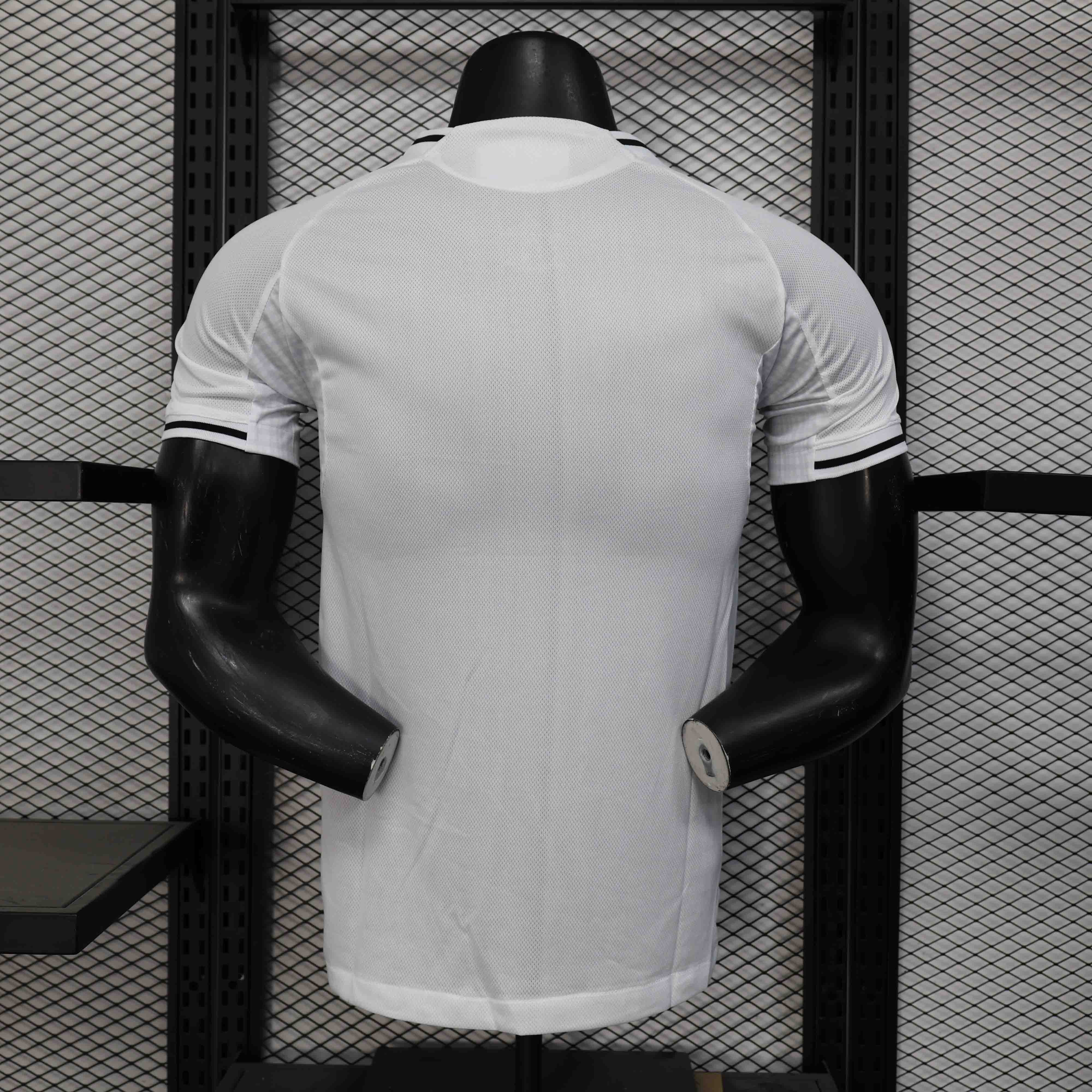 Maillot Newcastle 2025-26