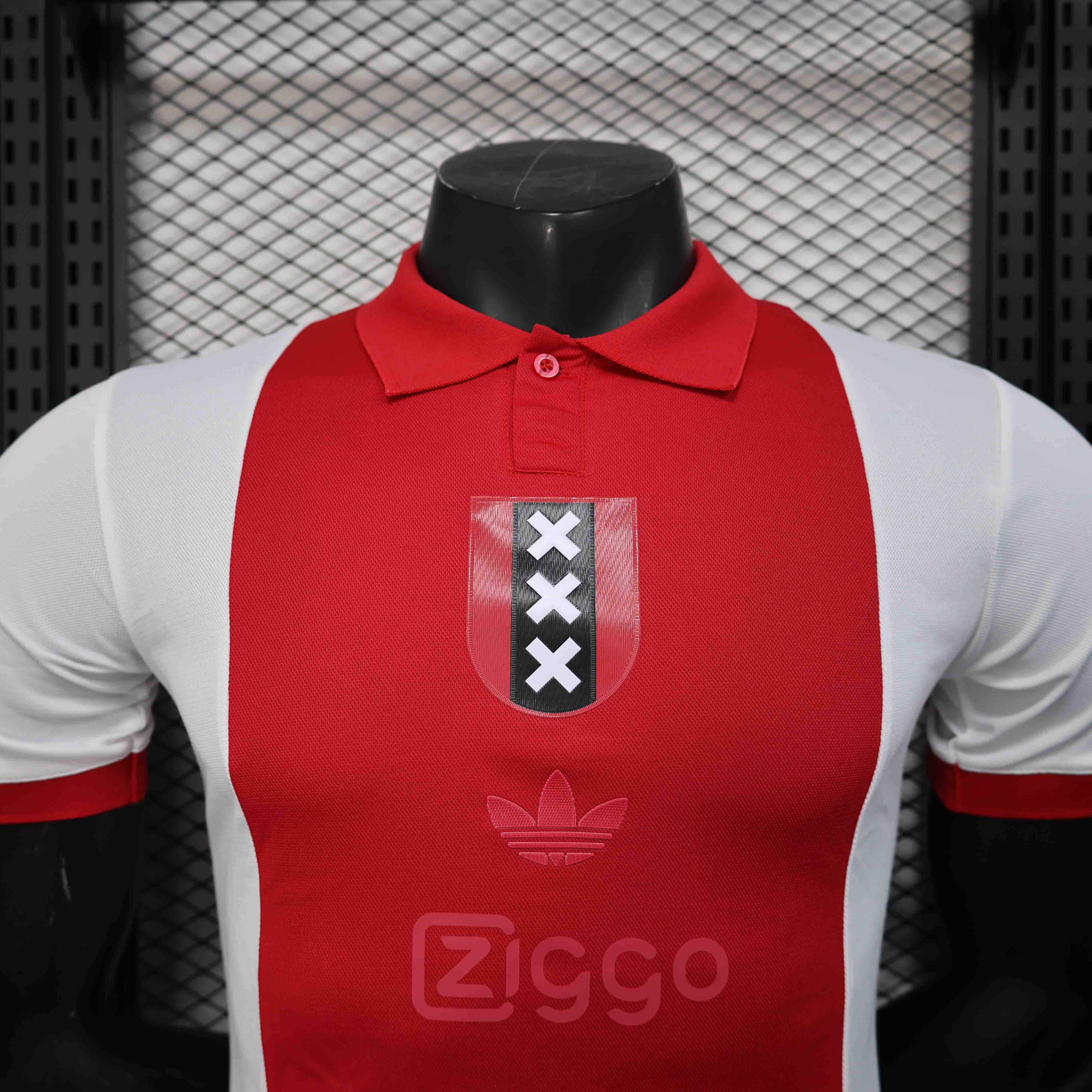 Maillot Ajax concept 2025-26