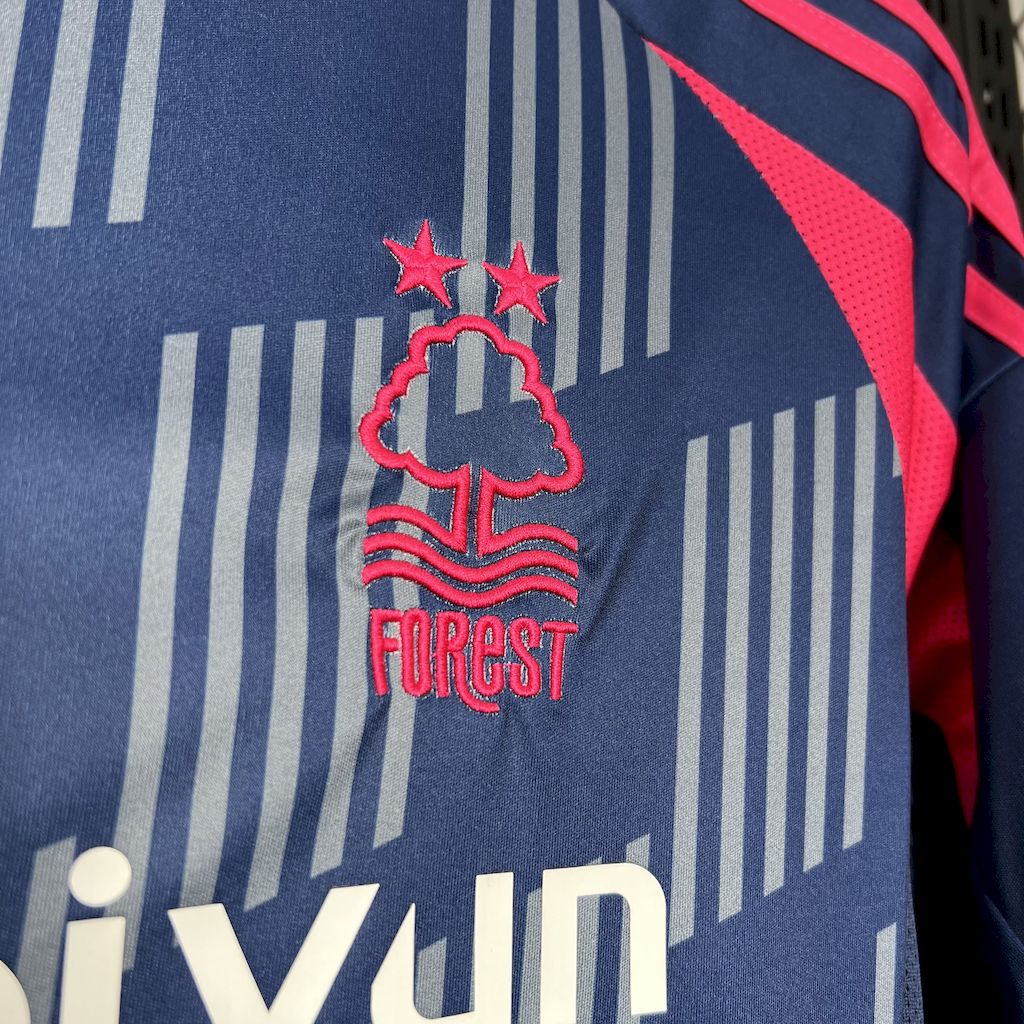 Maillot Nottingham Forest extérieur 2024-25