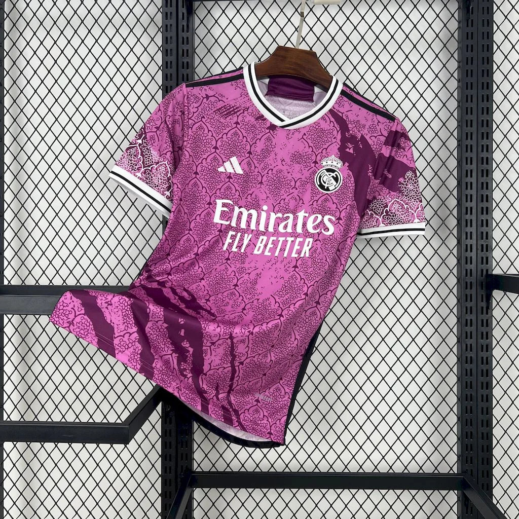 Maillot Real Madrid foot concept rose 2024 2025