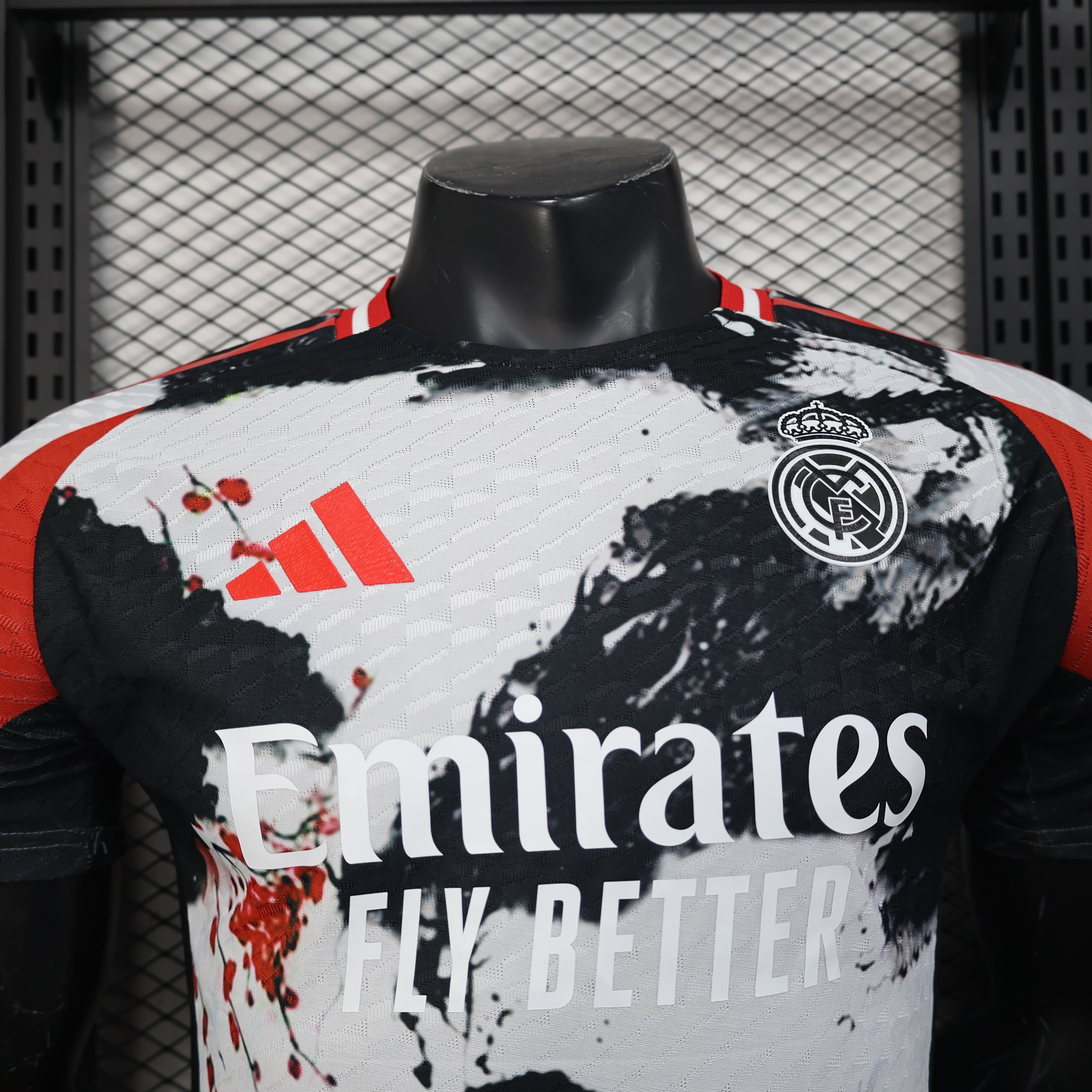 Maillot Réal Madrid concept 2025-2026