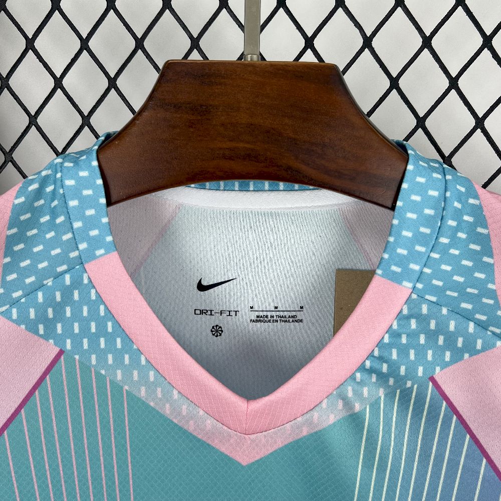 Maillot Paris concept 2025-26