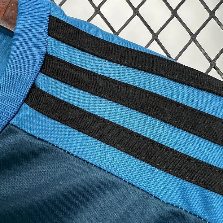 Real Madrid maillot foot 2017 2018 retro